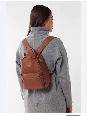 NWT Herschel Brown Backpack Purse. Adjustable Straps.